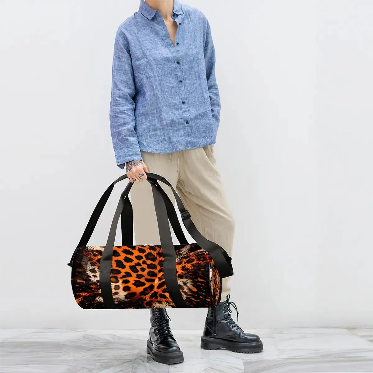 Abstract Leopard Prints Travel Duffle Bag Gym Bag for Women Men Lightweight Carry on Duffel Bag for Sports Gyms Weekend Getaway