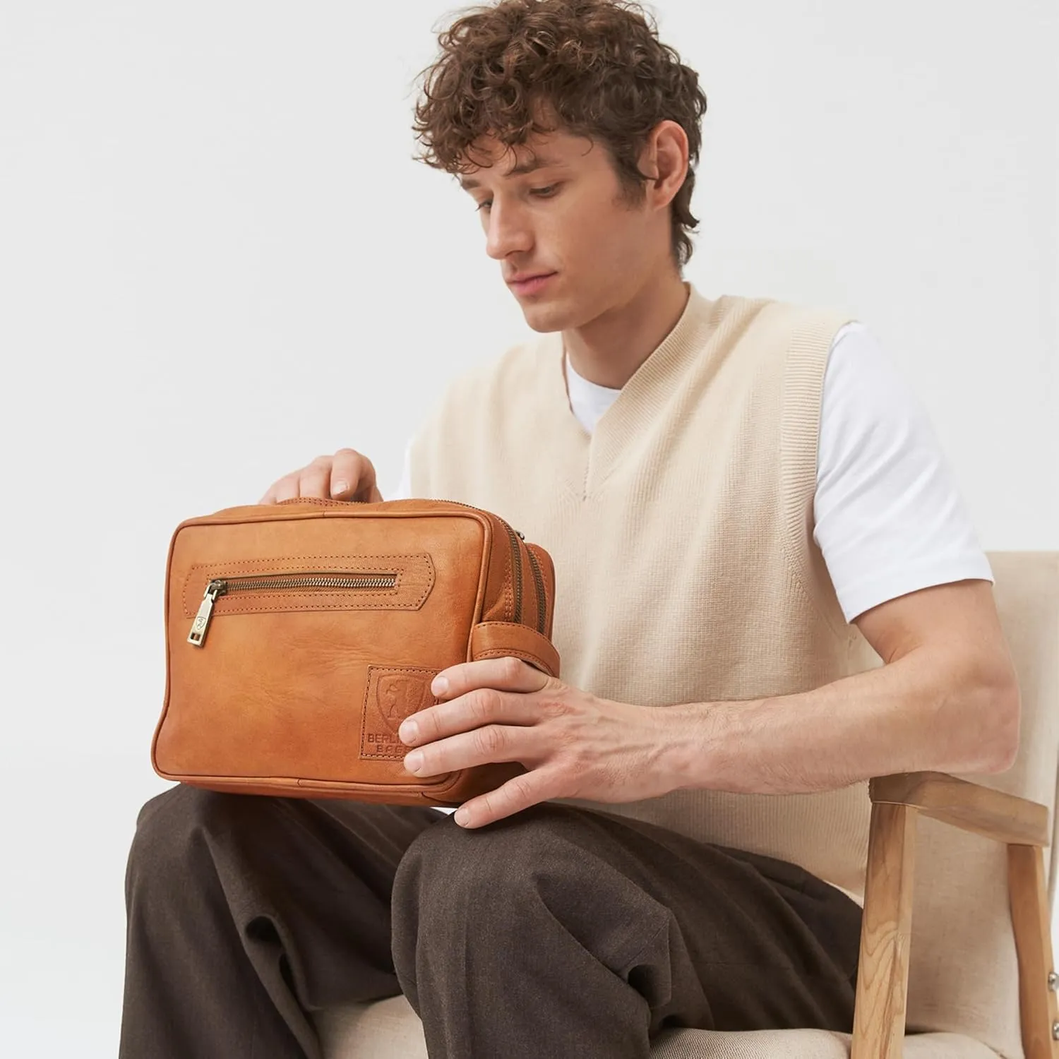 BERLINER BAGS Vintage Genuine Leather Toiletry Bag Paul, Two Zippered Compartments, Large Capacity Cosmetics Bag for Men and Women for Travel - Brown (2 Compartments)