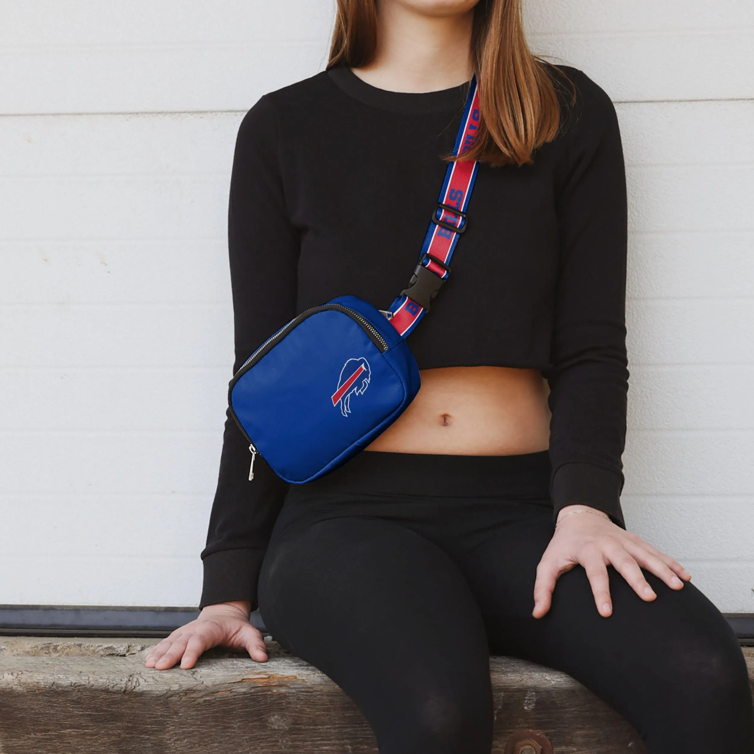 Buffalo Bills Team Wordmark Crossbody Belt Bag