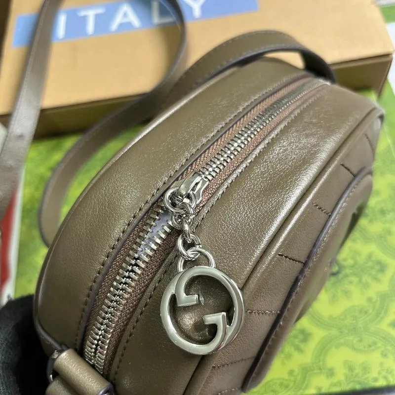 Charm - GG Bags - 223