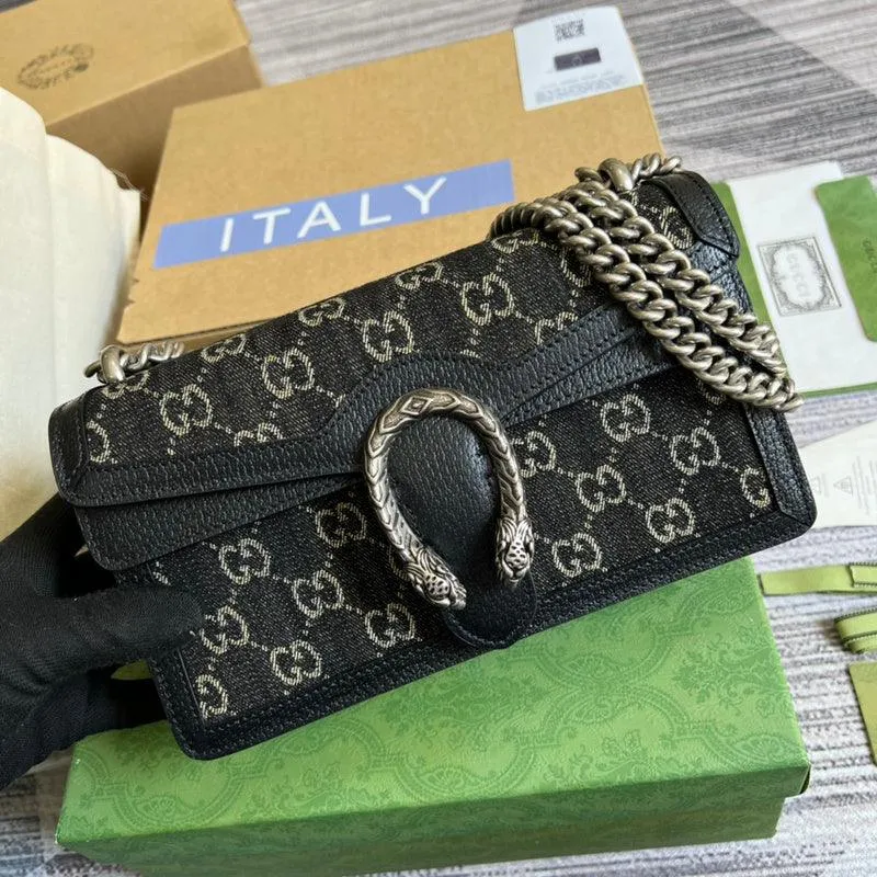Charm - GG Bags - 490