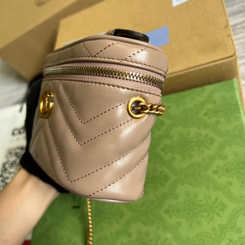 Charm - GG Bags - 750