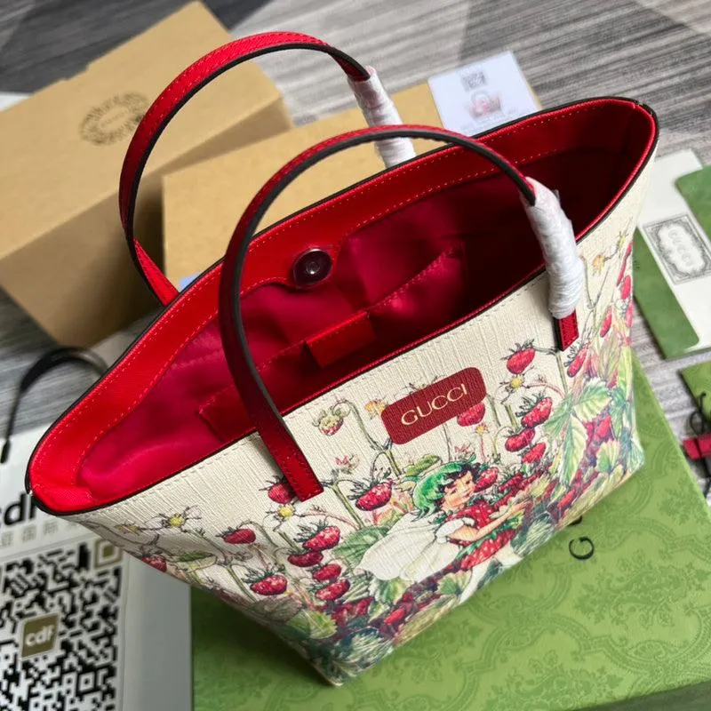 Charm - GG Bags - 974