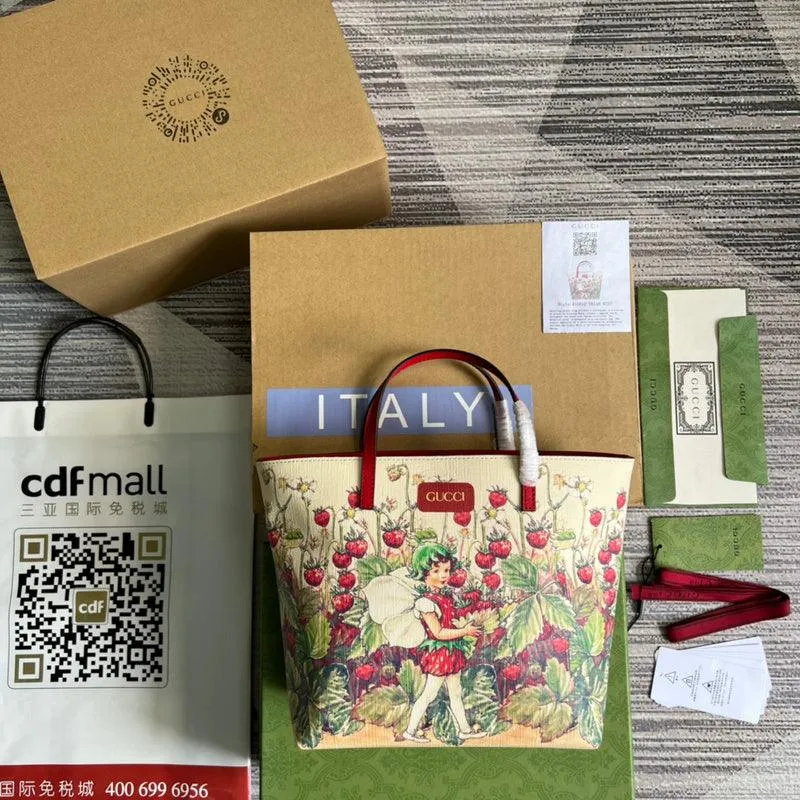 Charm - GG Bags - 974