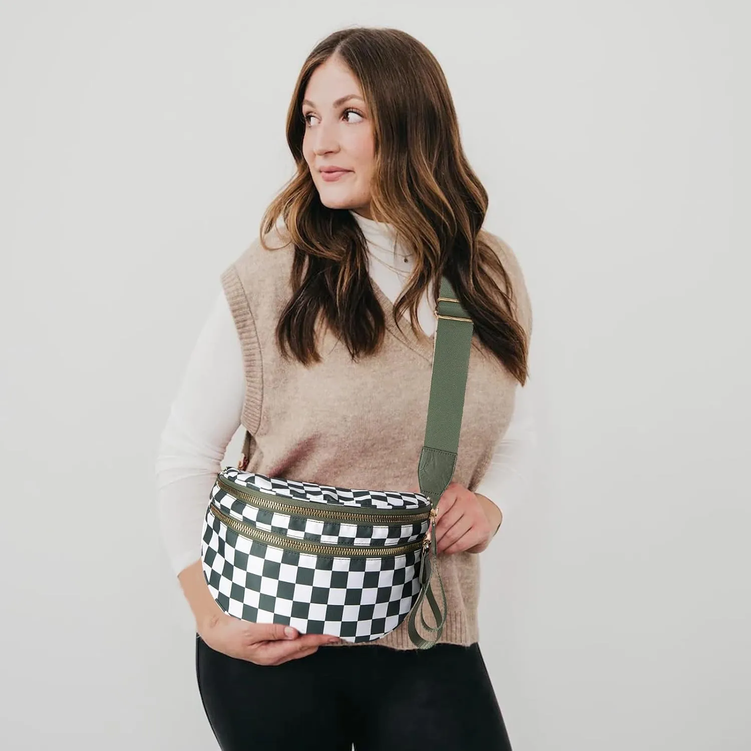 Checkered Bum Bag, Checkered Black and White Crossbody Bag for Women, Belt Bag Fanny Pack witn Adjustable Shoulder Strap (Beans Green Checkered)