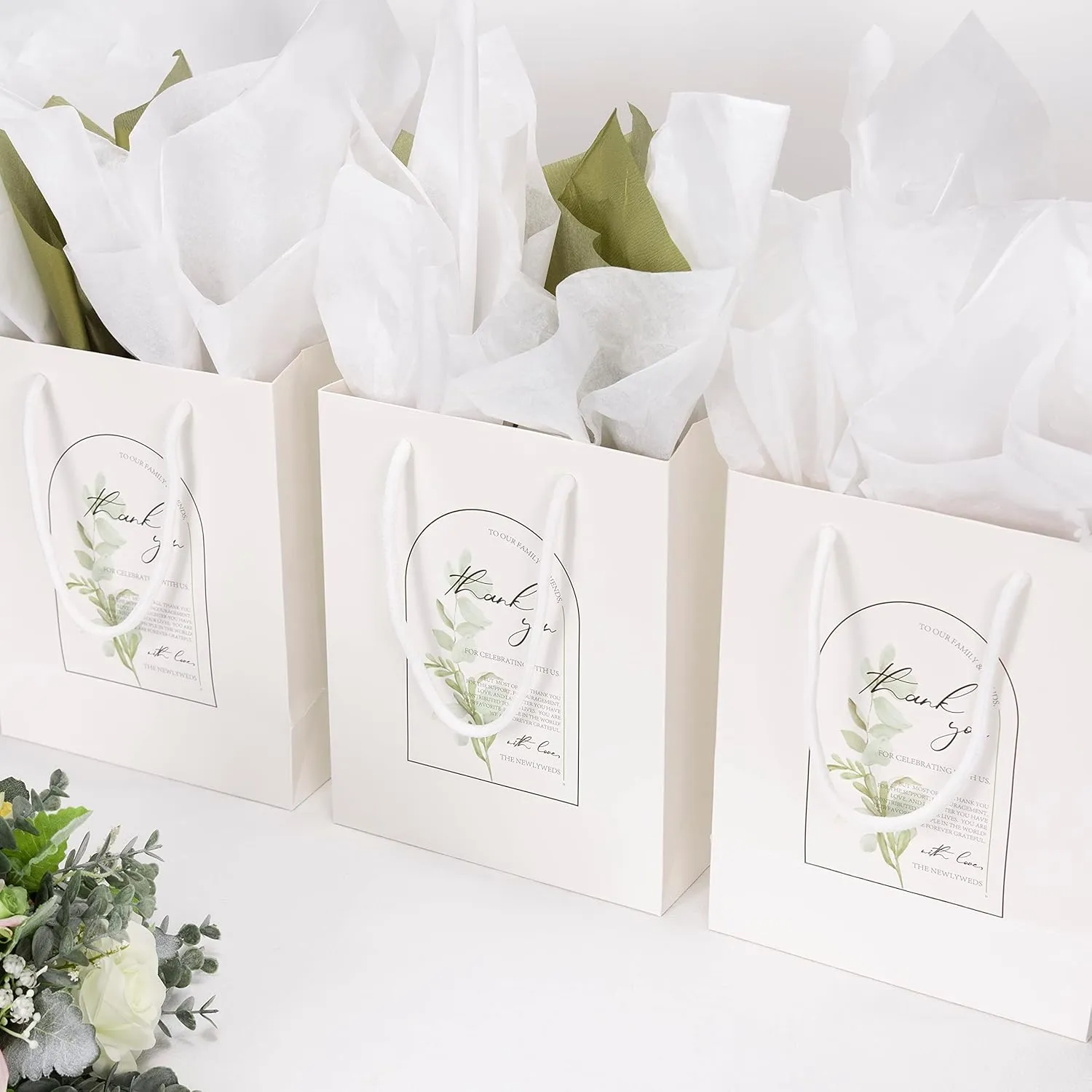 Crisky Greenery Thank You Gift Bags Arch Printed Design for Wedding Party Favors, 25 Count, Medium Size 4"x 8"x 10"