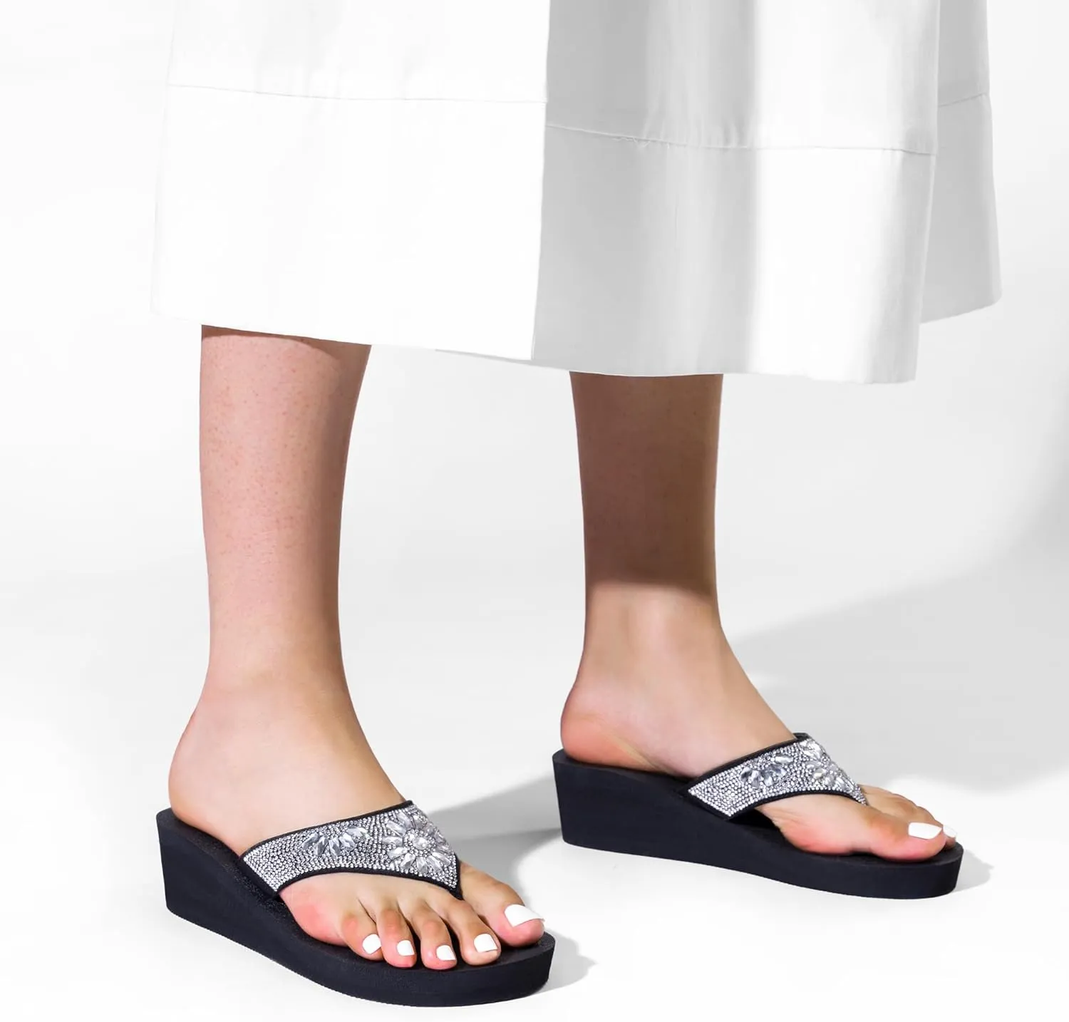 DREAM PAIRS Women's Rhinestone Platform Wedge Flip Flops Summer Beach Comfortable Thong Sandals