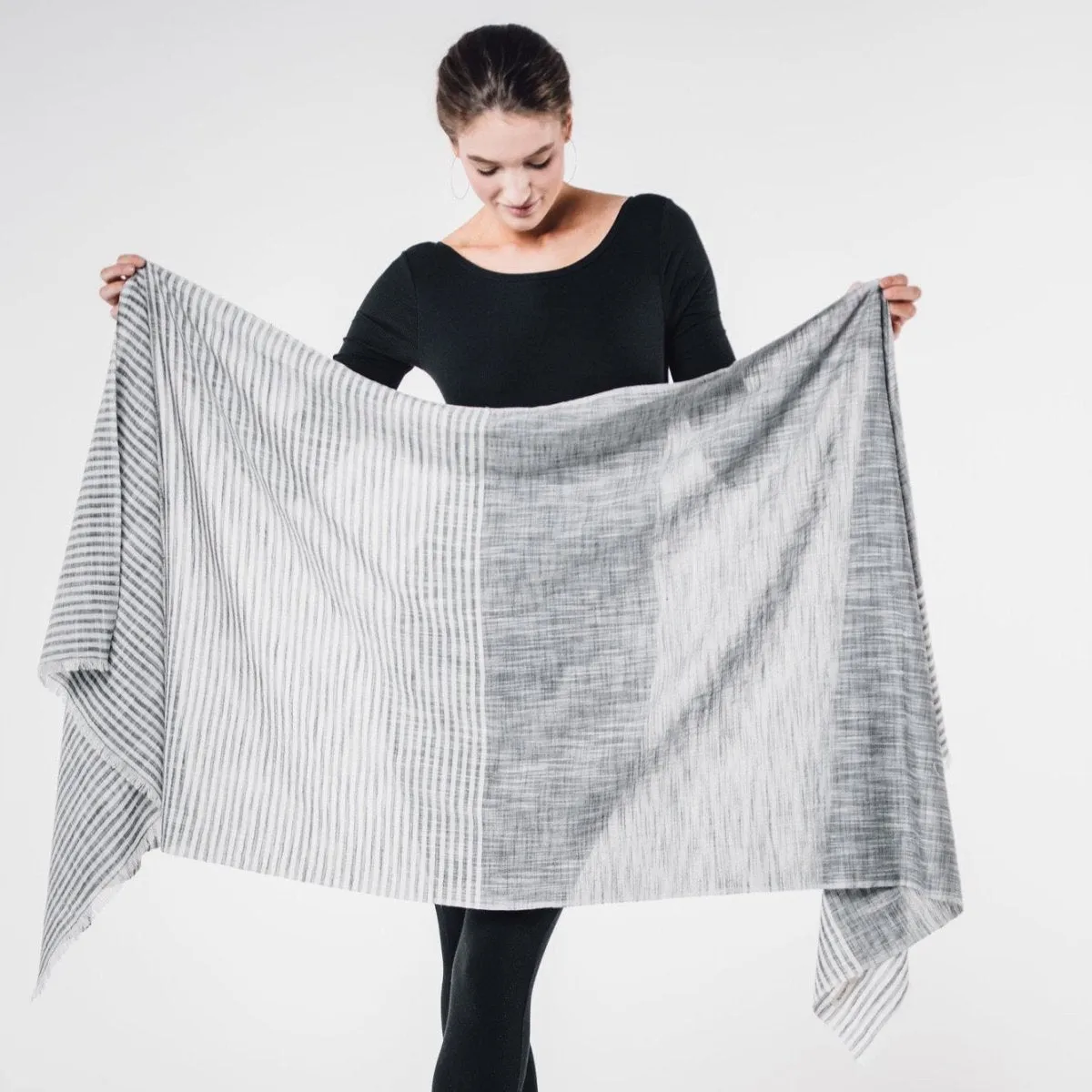 Malabar Natural Khadi Scarf Grey