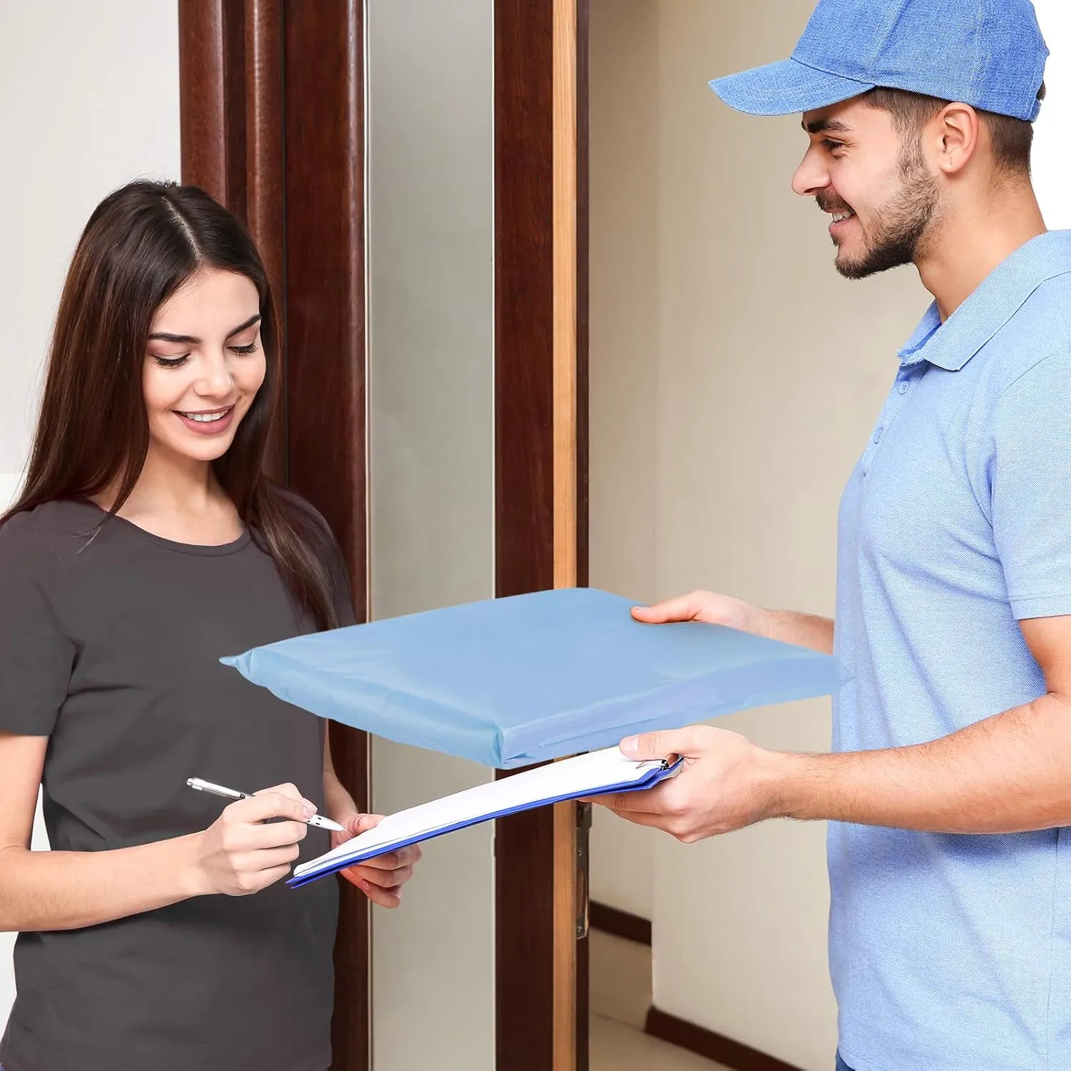 Metronic Poly Mailers 14.5x19 200pcs, Large Shipping Bags for Clothing, Durable Shipping Envelopes, Mailing Bags for Small Business, Waterproof and Tear-Proof Poly Bags Blue