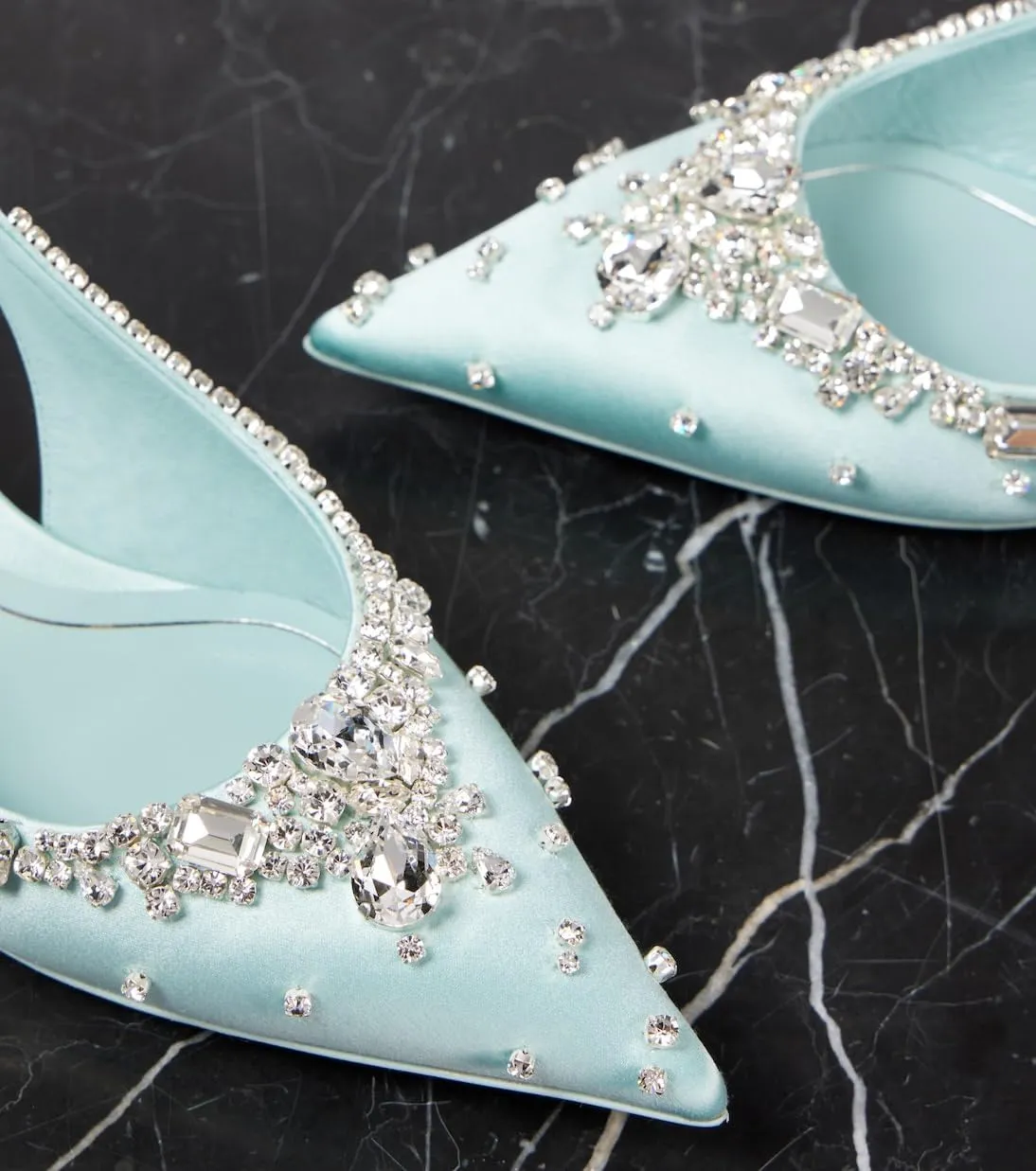 Women's Slingback Satin Pumps Rhinestone Pointed Toe Kitten Heel Sandals Sparkling Crystal Embellished Low Heels For Party Wedding Dating