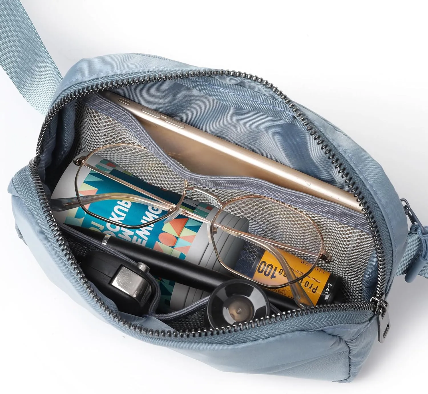 ZPN Mini Fanny Pack Belt Bag for Women and Men, Fashionable Waterproof Waist Pack with Adjustable Strap for Traveling, Hiking, Jogging, Cycling (Bluish Grey)